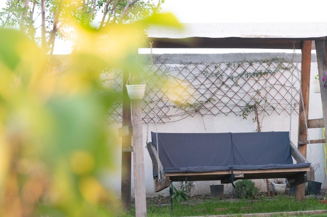 מלון Năvodari Casa Dumitrescu מראה חיצוני תמונה
